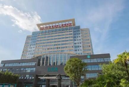 全国假牙齿松动固定口腔美容医院比较正规的有哪些个？假牙齿松动固定牙科医院综合实力排名名单更新了！