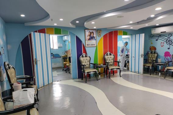海南国雅口腔医院儿童诊疗区
