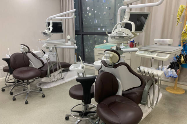 重庆牙博士口腔医院(长寿机构)诊疗室
