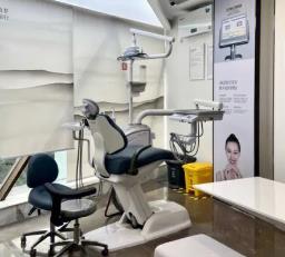 烟台牙状元口腔门诊部治疗室