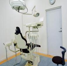 北京瑞龙口腔诊所治疗室