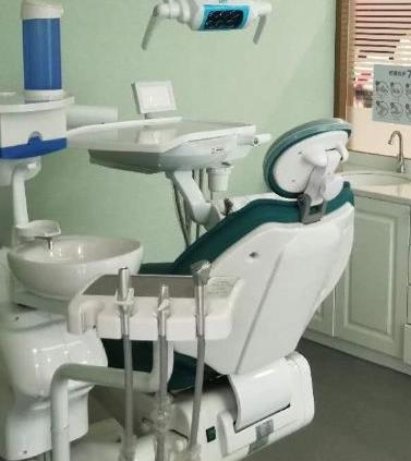 六盘水牙管家口腔门诊治疗室