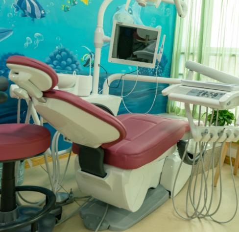 泸州杨氏牙科诊所治疗室
