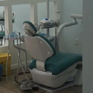 北京良之誉齿科门诊部治疗室